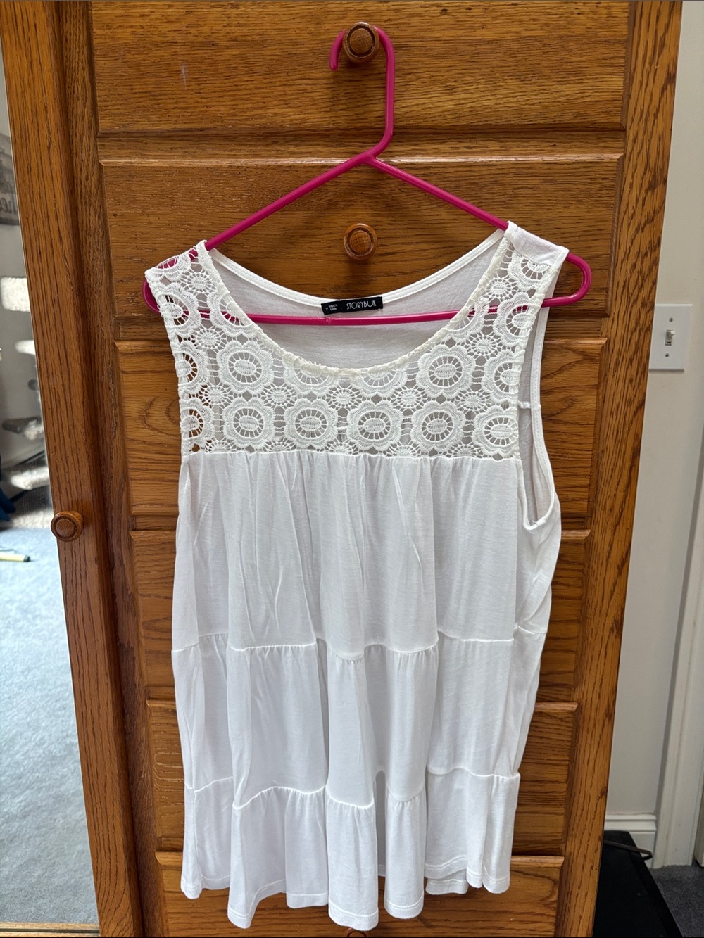 Soprano White Lace Yoke Tiered Sleeveless Tank Top